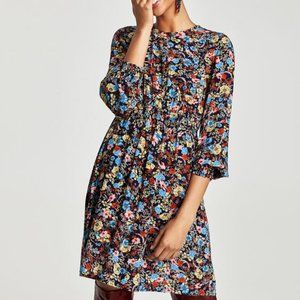 NWT ZARA Printed dress with long sleeves